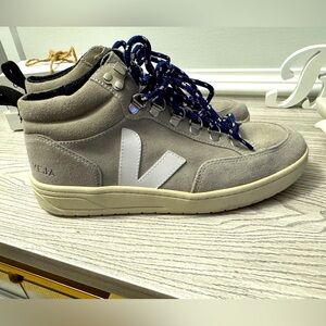 VEJA Roraima Hiking Shoes Sz 8 US 39 Euro Women’s